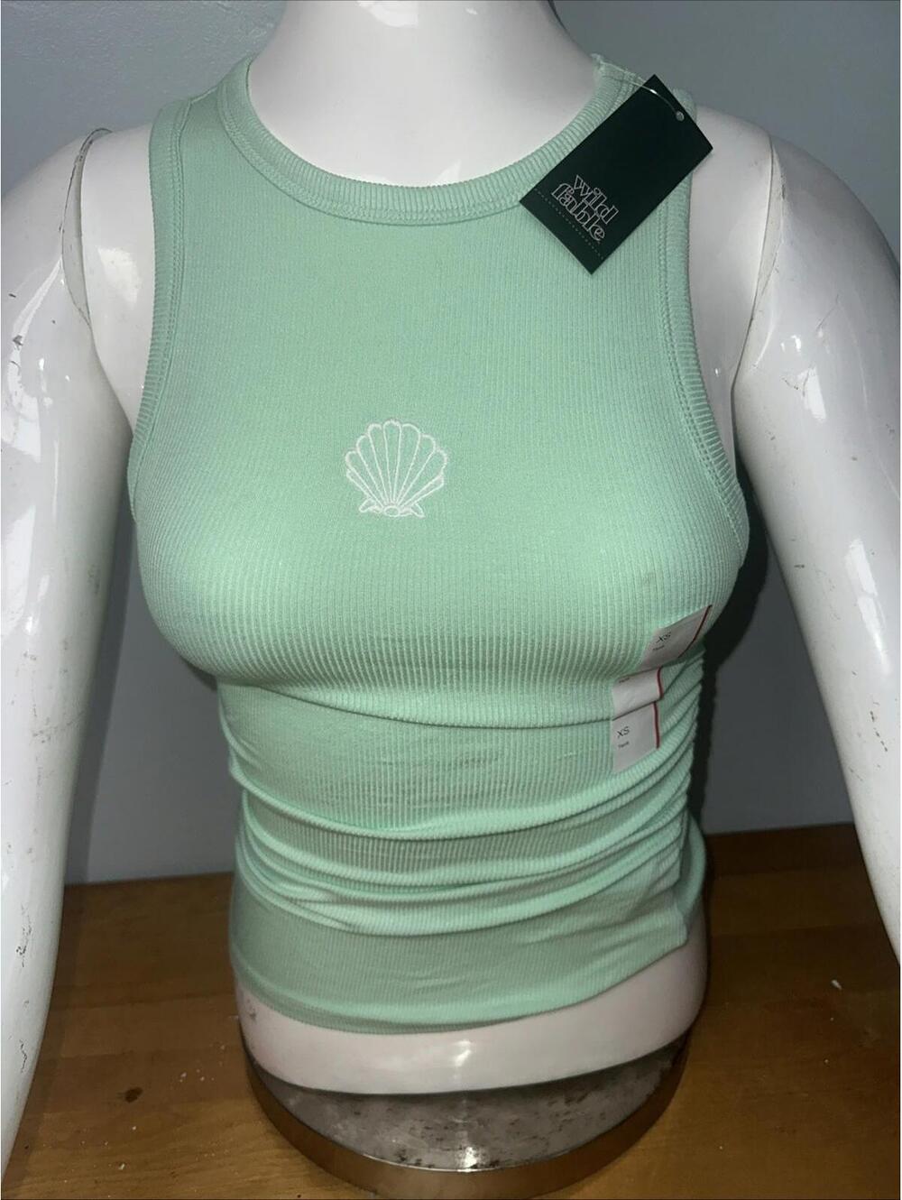 Wild Fable Mint Green Tank Top with Shell Motif Size XS